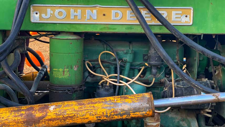 John Deere recorta miles de empleos en EE. UU. mientras amplía operaciones en México.